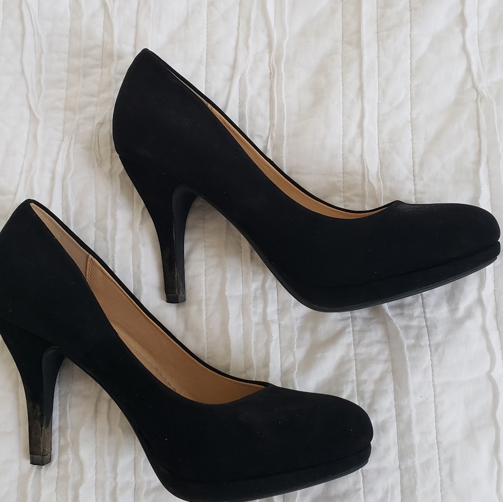 Black heels